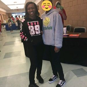 Meet your Posher, Eve